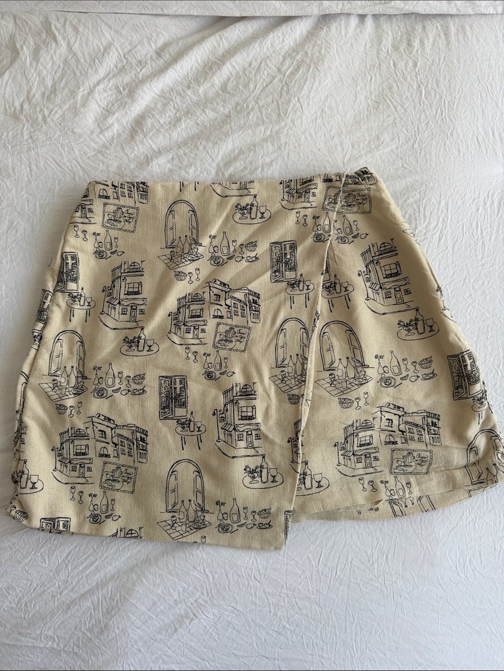 Abercrombie & Fitch Beige Printed Crop Top and Skirt Set - Picture 2 of 7
